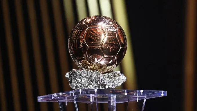 Foto kolase 10 pemain PSG yang masuk nominasi Ballon d'Or 2026.