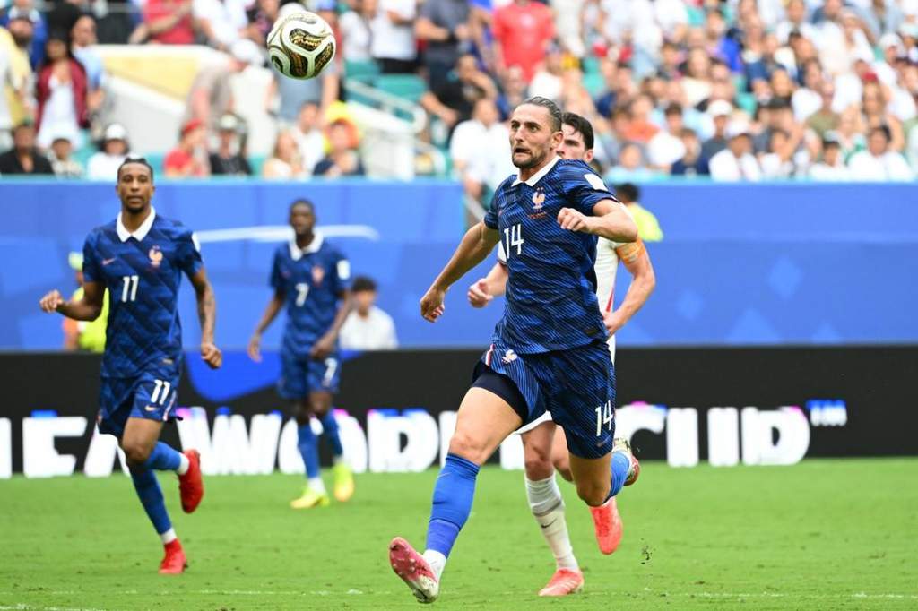 Adrien Rabiot Kecam Performa Prancis Usai Kalah dari Inggris
