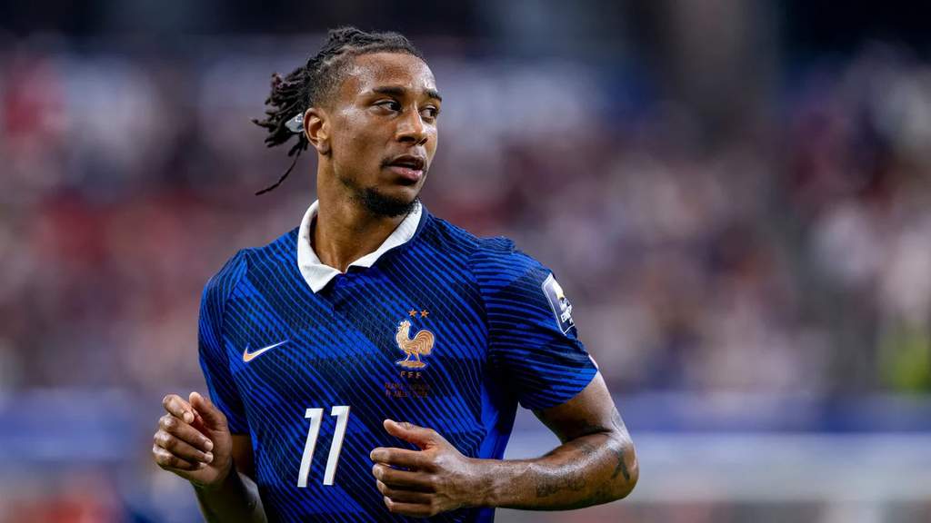 Bayern Munich Tutup Pintu Transfer Michael Olise ke Real Madrid