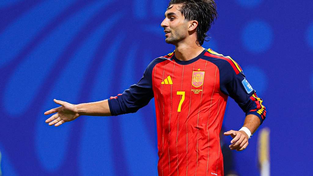 Bursa Transfer: Barcelona Respons Rumor Ferran Torres ke PSG