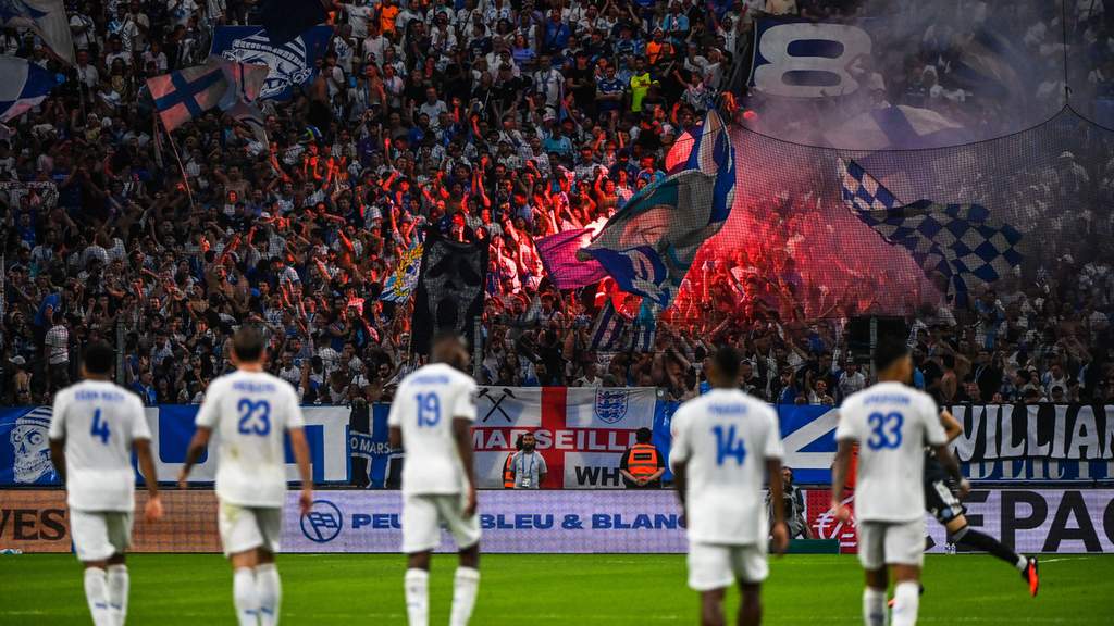 Bursa Transfer Marseille: Bruno Genesio Konfirmasi Tanpa Rekrutan