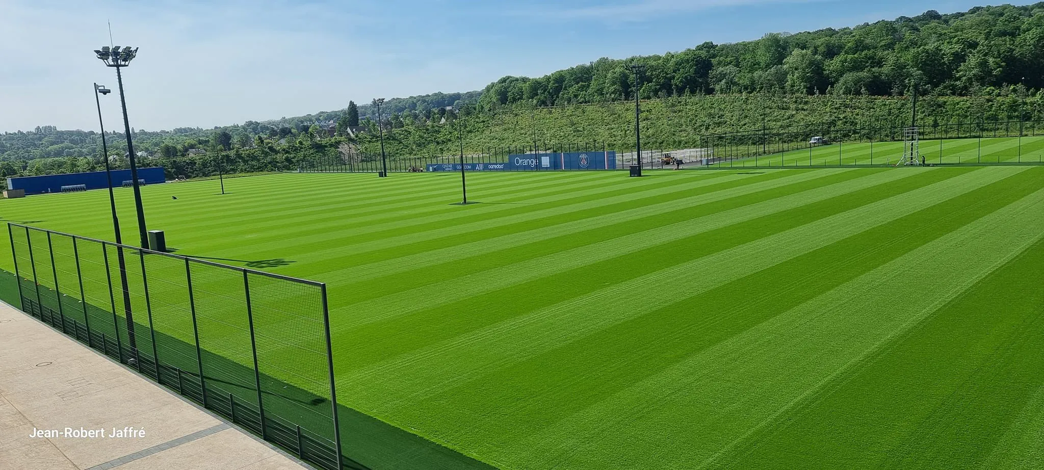 Campus PSG di Poissy membuka pintu untuk umum dalam acara Journées Européennes du Patrimoine pada September 2026.