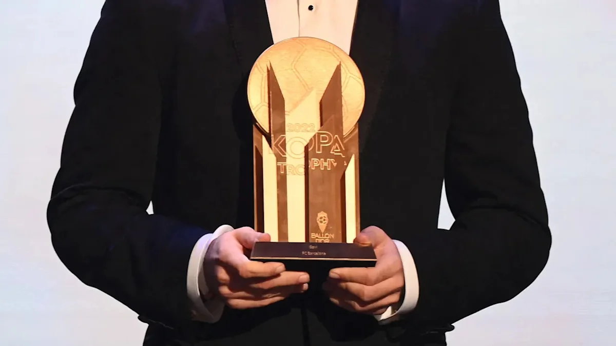 Daftar 12 kategori penghargaan Ballon d'Or 2026 yang akan diberikan