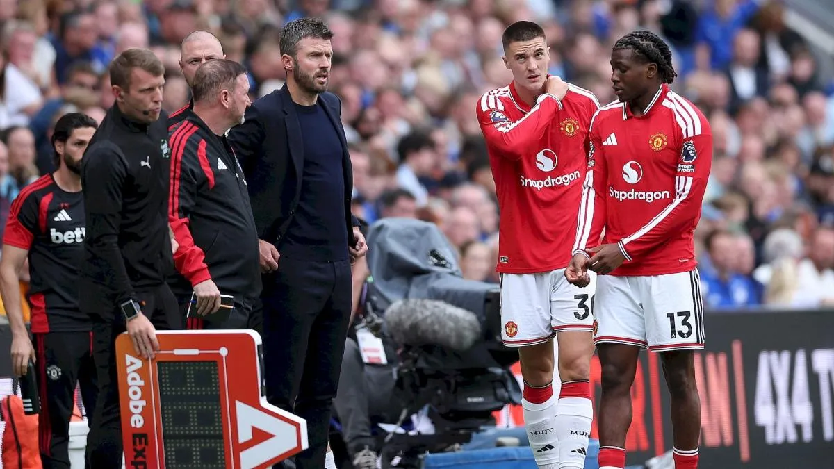 Pemain Everton rayakan gol penyeimbang di laga melawan Manchester United