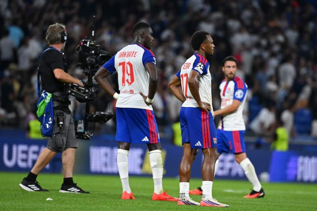 Gagal ke Liga Champions, Olympique Lyon Rugi Besar dan Jual Pemain