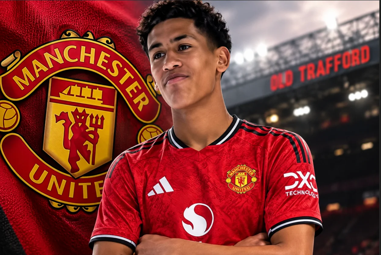 Talenta muda Manchester United JJ Gabriel saat berlatih di pusat latihan klub