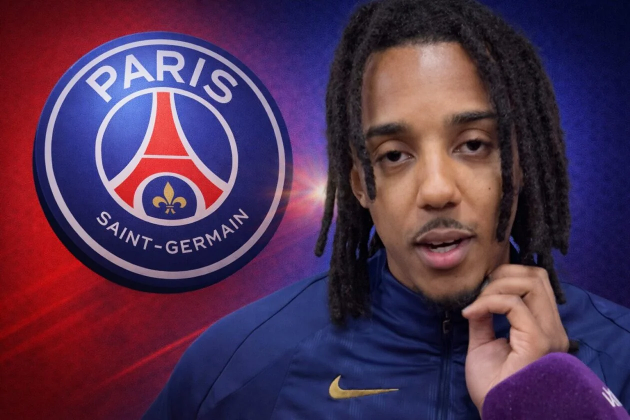 Bek Barcelona Jules Kounde saat mengawal pemain lawan di pertandingan La Liga