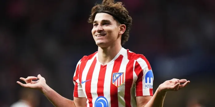 Penyerang Atletico Madrid Julian Alvarez dalam aksi pertandingan La Liga