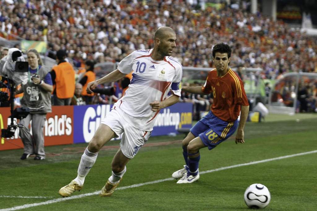 Kilas Balik Piala Dunia 2006: Saat Spanyol Gagal Pensiunkan Zidane