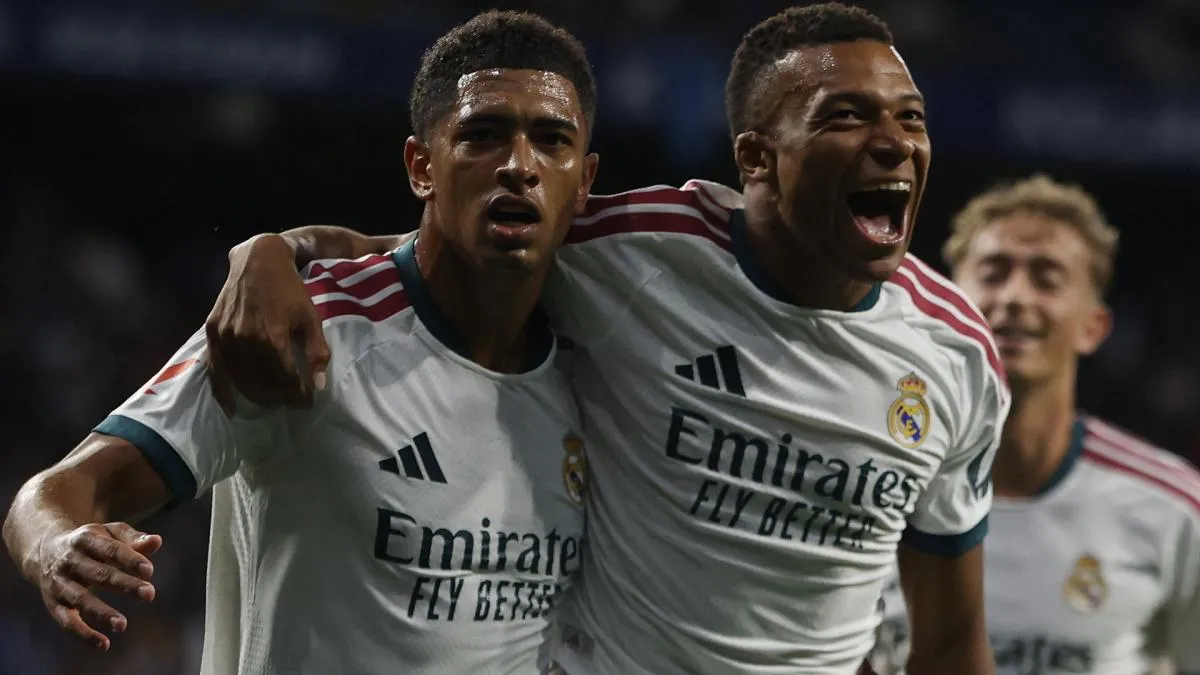 Kylian Mbappe dalam konferensi pers Real Madrid bersama Jose Mourinho