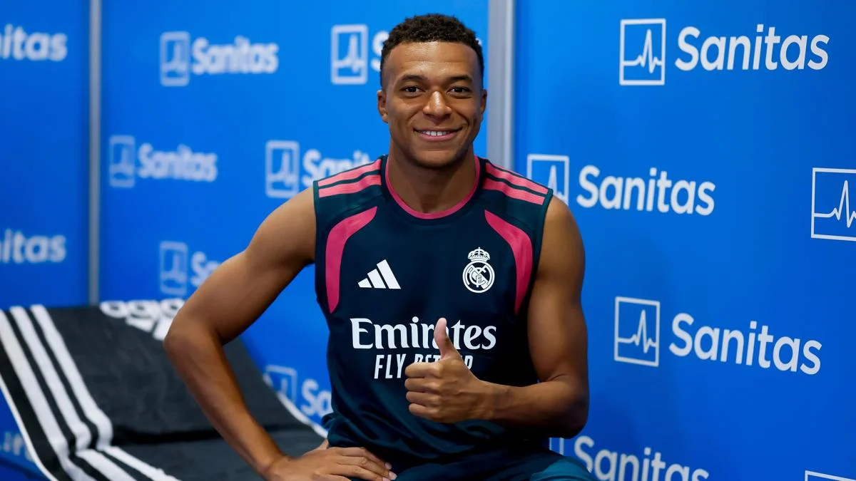 Kylian Mbappe saat membela Real Madrid dan Timnas Prancis dalam perburuan Ballon d'Or 2026