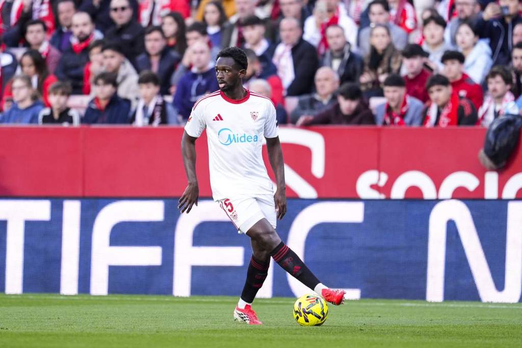 Tanguy Nianzou resmi berseragam LOSC Lille di Ligue 1.