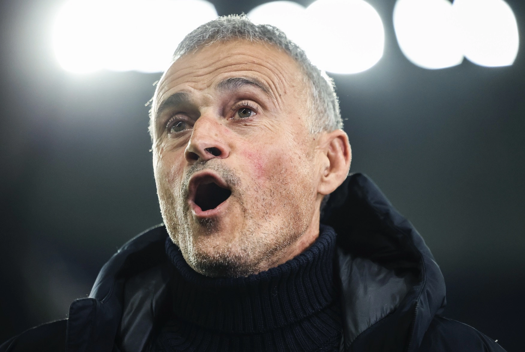 Luis Enrique berbicara dalam konferensi pers PSG tentang target Liga Champions