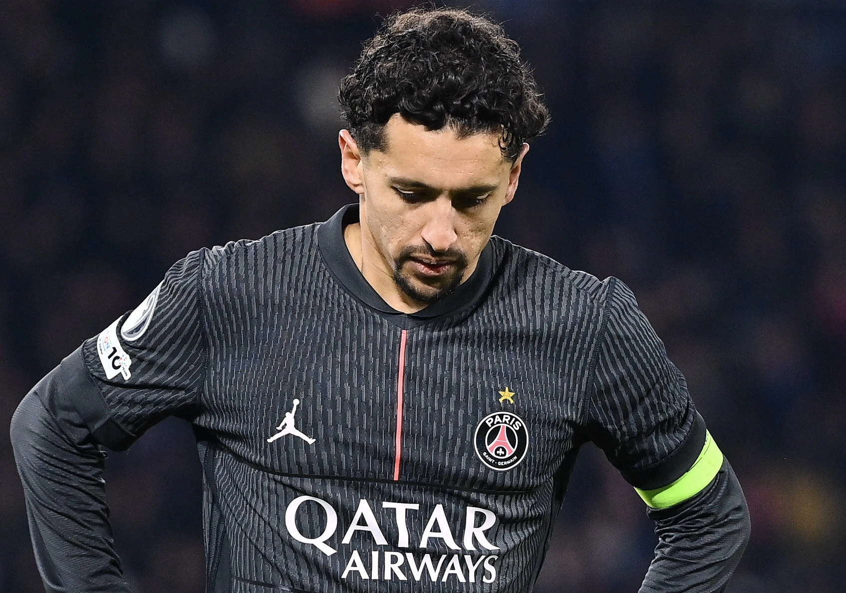 Marquinhos berbicara dalam konferensi pers membela metode manajemen Luis Enrique