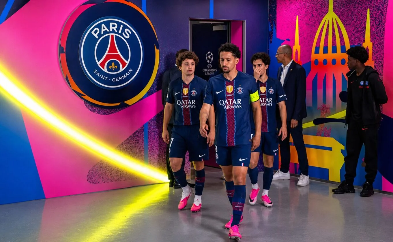Marquinhos merayakan gol pembuka untuk PSG melawan Monaco di Parc des Princes