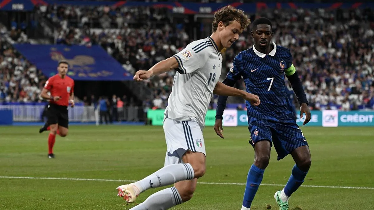Ousmane Dembele memimpin lini serang Timnas Prancis melawan Italia di Stade de France