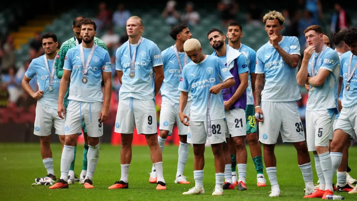 Pemain Manchester City merayakan gol di laga Premier League musim 2026 2027