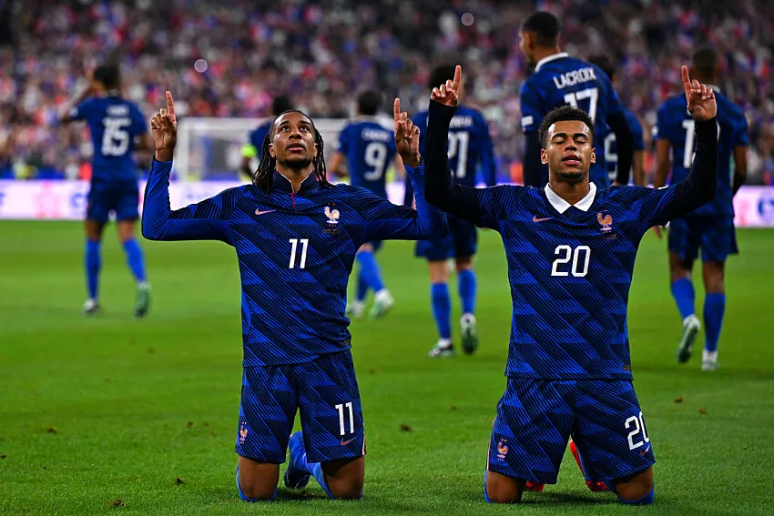 Pemain pengganti Prancis merayakan gol ke gawang Belgia dalam laga UEFA Nations League di Stade de France.