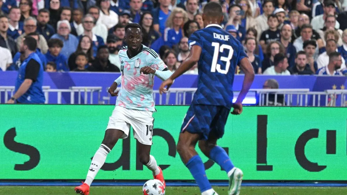 Pemain timnas Prancis merayakan gol ke gawang Belgia di Stade de France