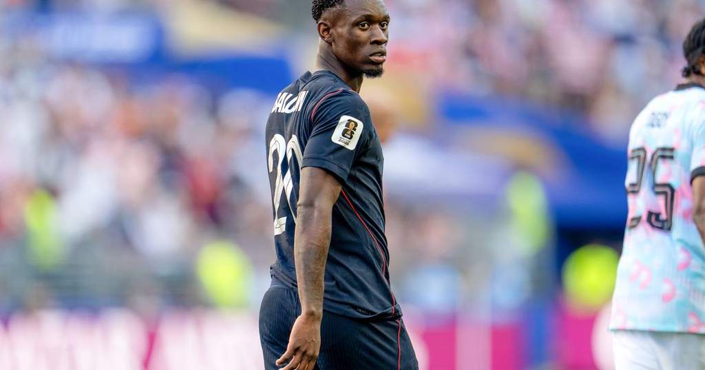 Folarin Balogun saat membela klub di atas lapangan hijau