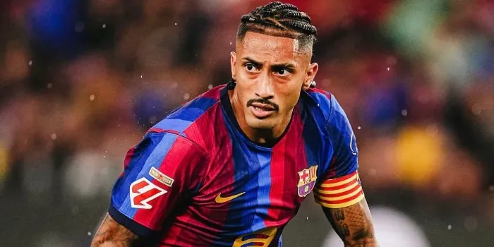Raphinha penyerang Barcelona alami cedera paha kanan jelang laga melawan PSG