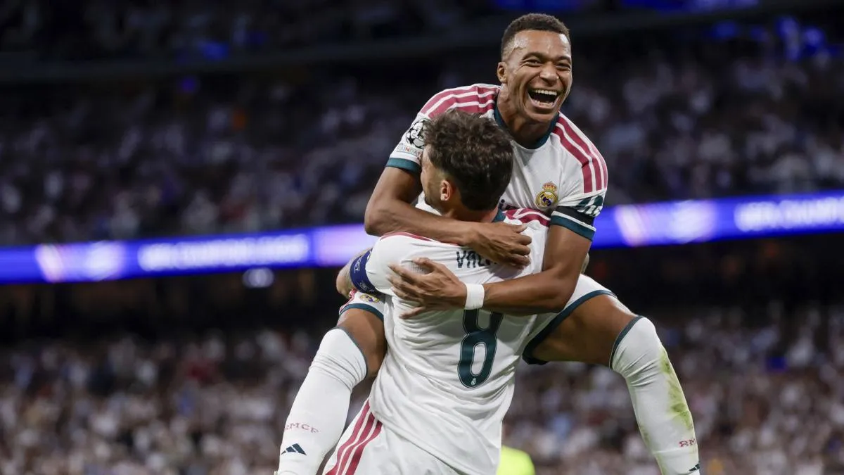 Pemain Real Madrid merayakan gol Kylian Mbappe ke gawang Inter Milan di Liga Champions