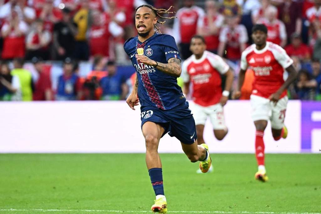 Transfer Bradley Barcola ke Liverpool dari PSG Resmi Rampung