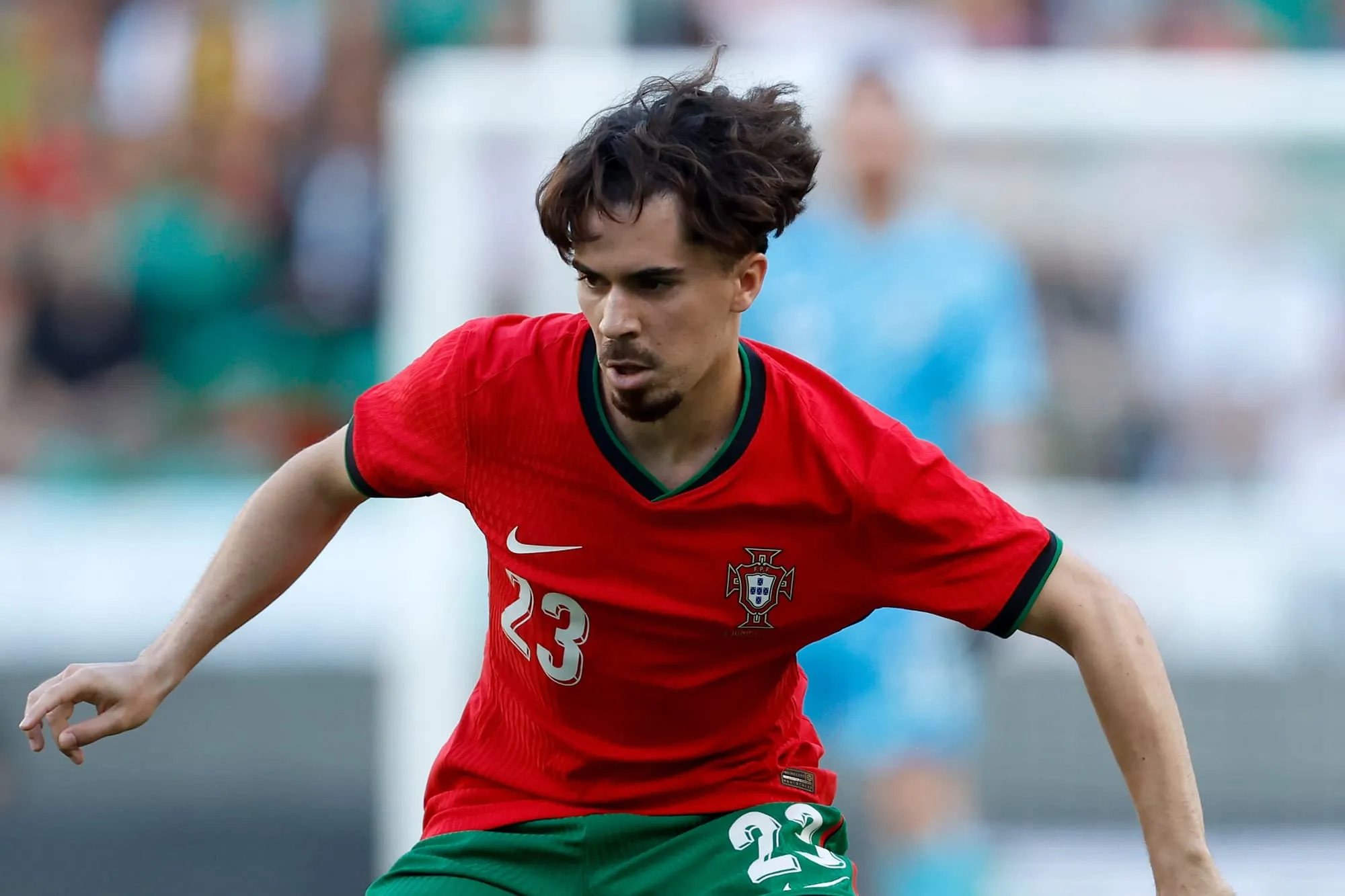 Vitinha gelandang PSG mencetak gol perdana untuk Timnas Portugal melawan Denmark