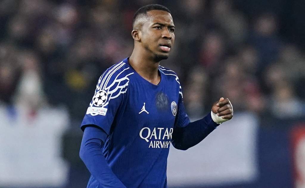 Wilian Pacho Akui PSG Kesulitan di Lille, Minta Dukungan