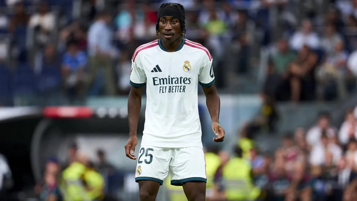Yan Diomande sedang berlatih bersama rekan setim di Real Madrid